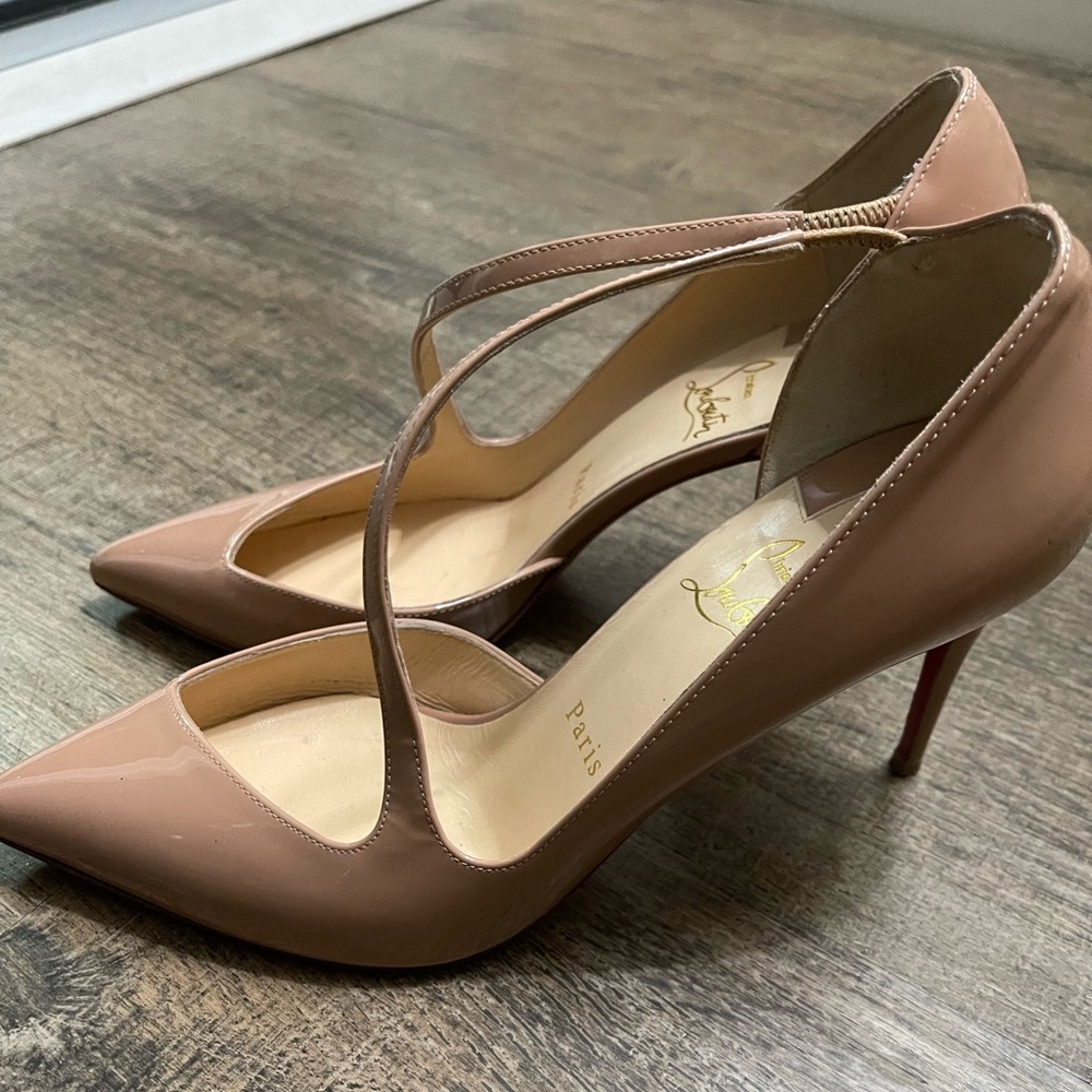 Louboutin ‘jumping’ 85mm pump